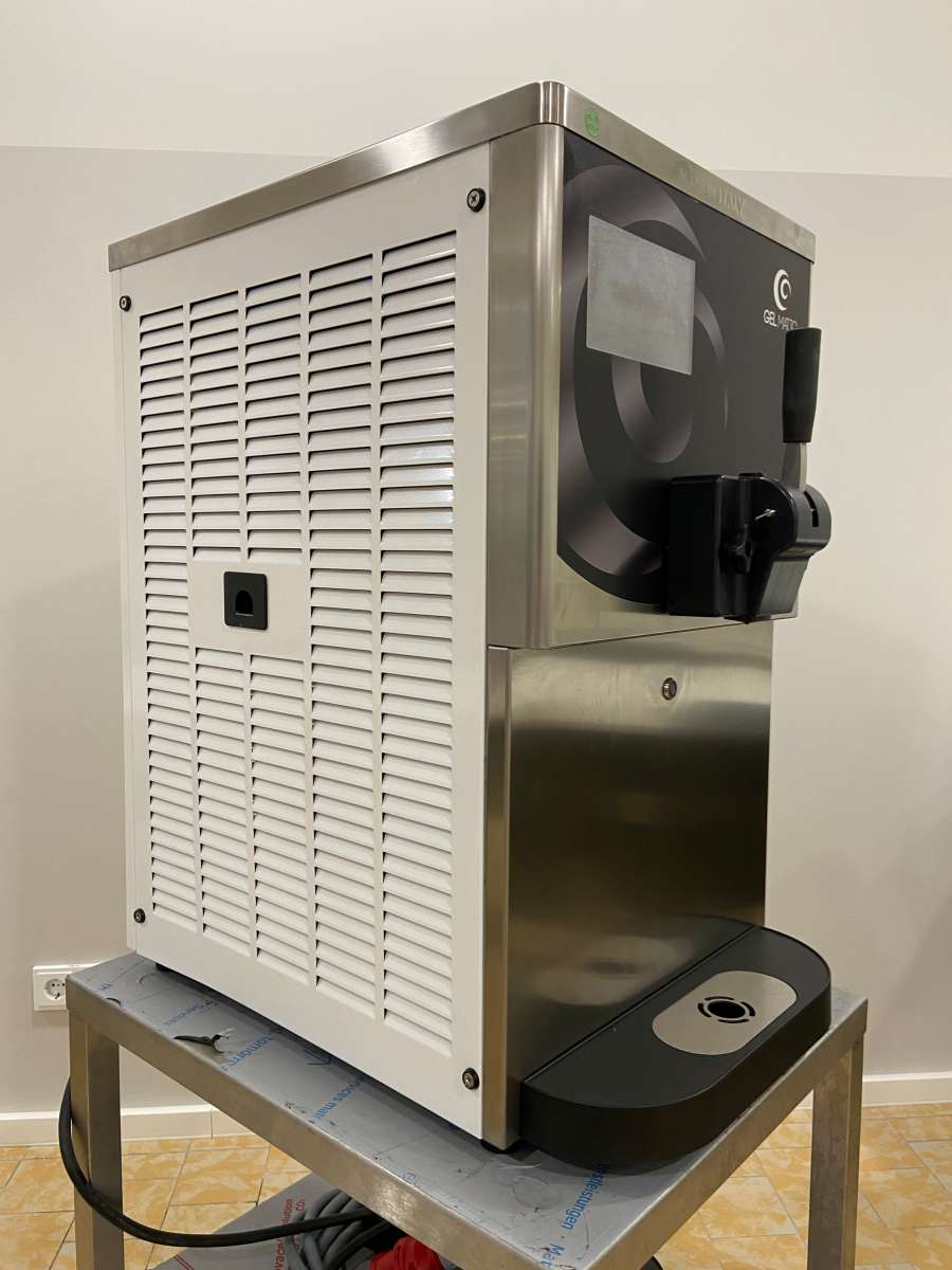 Softeismaschine & Frozen Yogurt Maschine Gel Matic BC 151 HTP Polar Twist