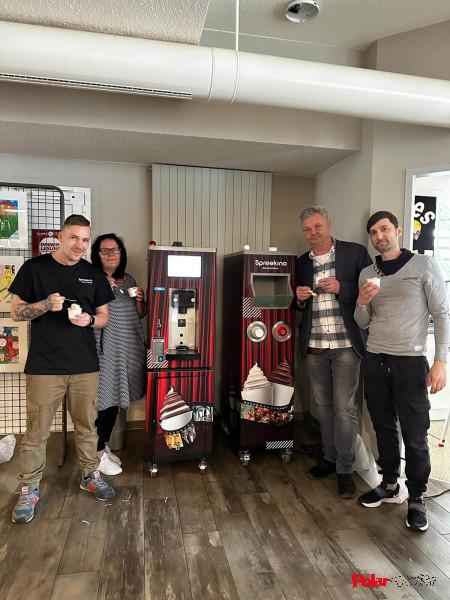 Softeis Selbstbedienungs Konzept